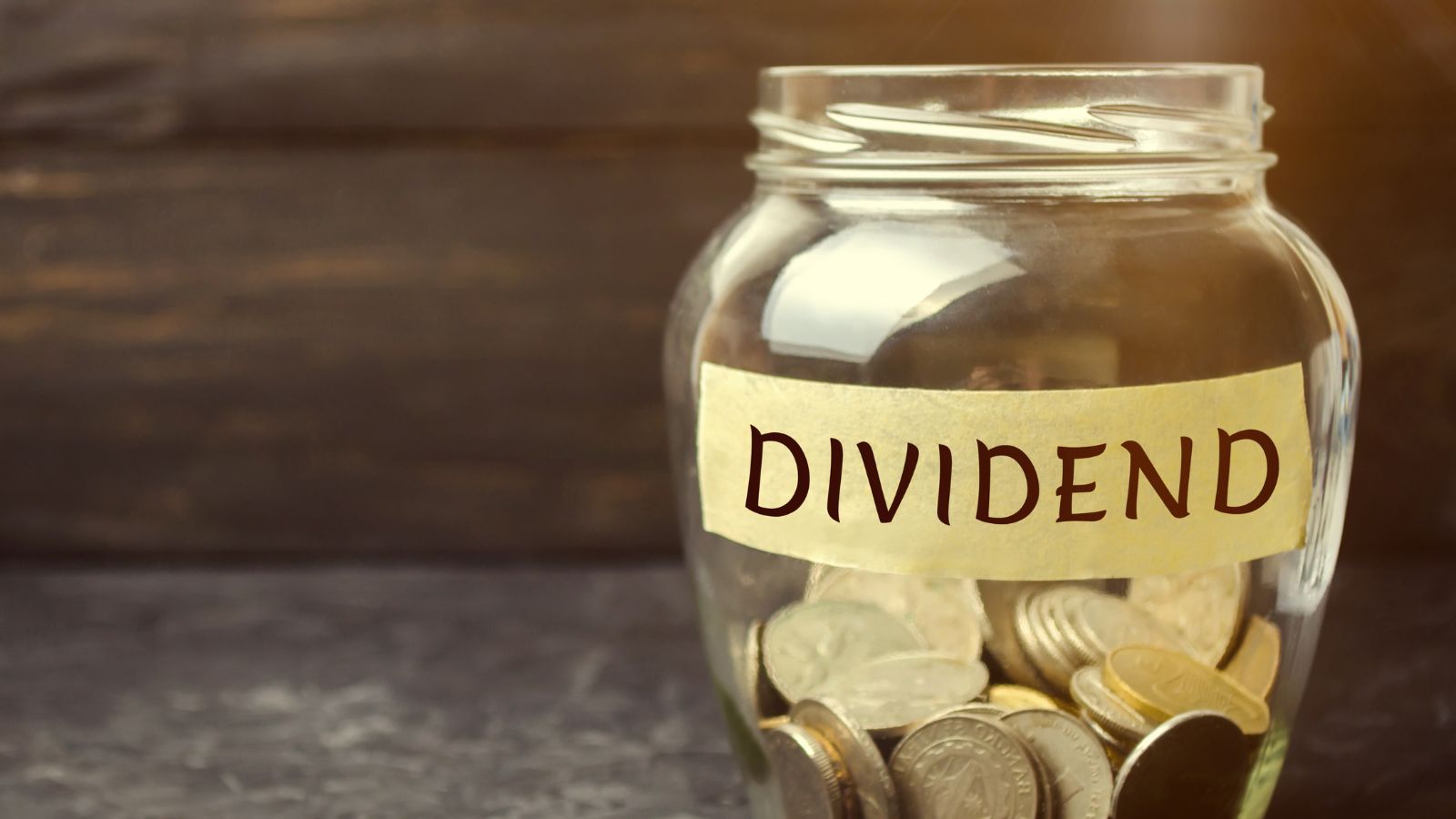 Dividend money in a jar - bighomeprojects.com