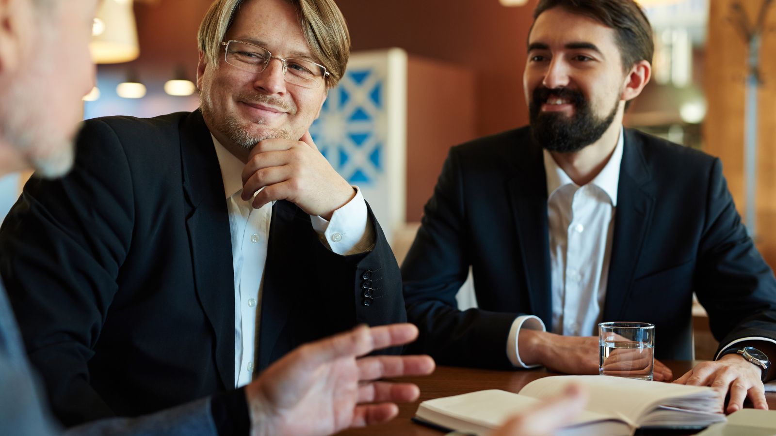 7 Effective Strategies for Cash Flow Optimization with Tax Planning