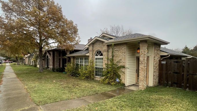 7 Hidden Gems: Discover Off-Market Houses Today